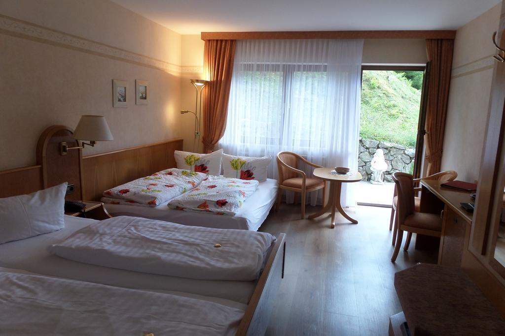 Hotel - Gasthof Blume Oppenau Room photo